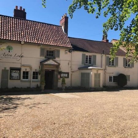 East Ayton Lodge Hotel, Scarborough Exterior foto