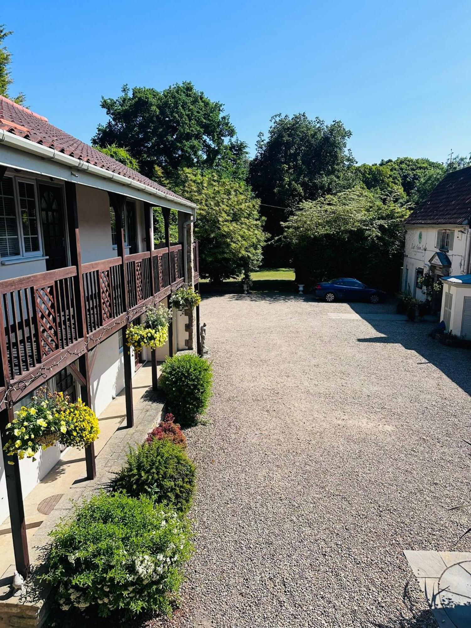 East Ayton Lodge Hotel, Scarborough Exterior foto